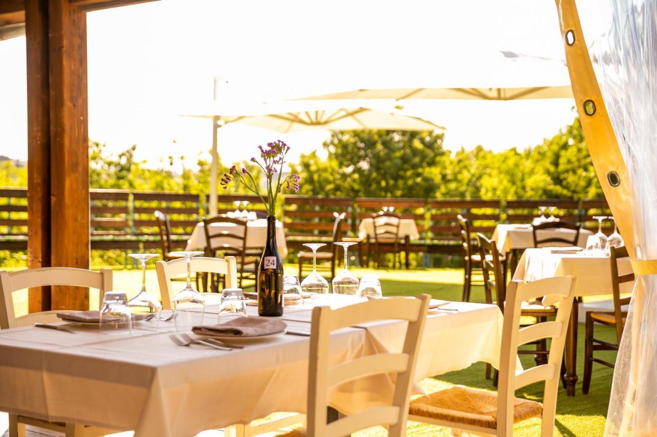 Il Podere Del Germano Reale Hotel