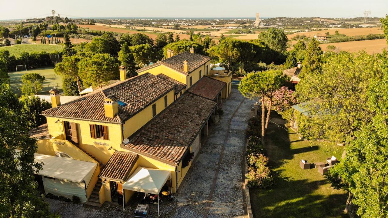 Il Podere Del Germano Reale Hotel