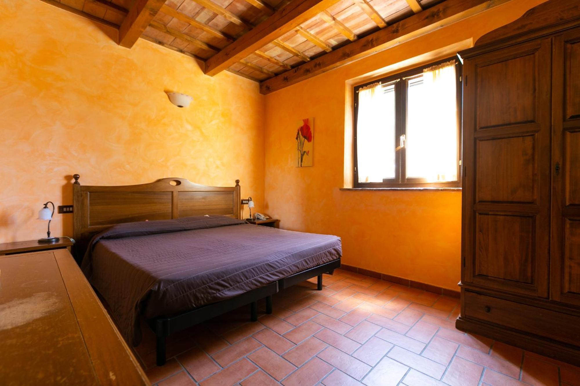 Il Podere Del Germano Reale Hotel
