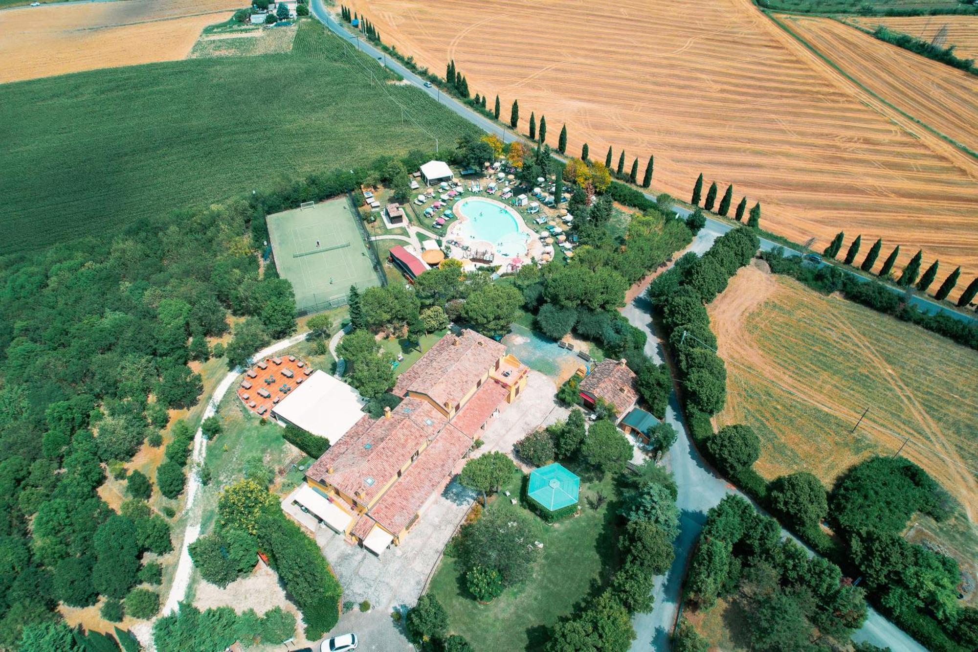 Hotel Il Podere Del Germano Reale 4*