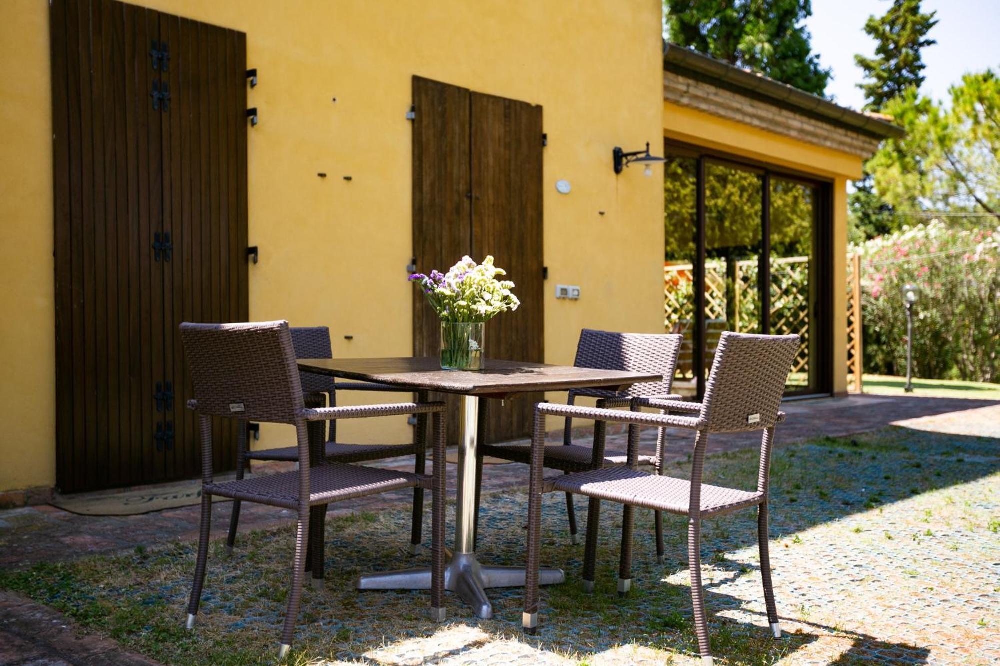 Il Podere Del Germano Reale Hotel